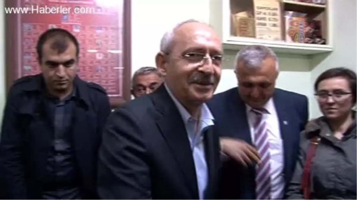 CHP Genel Başkanı Kılıçdaroğlu esnafı ziyaret etti -