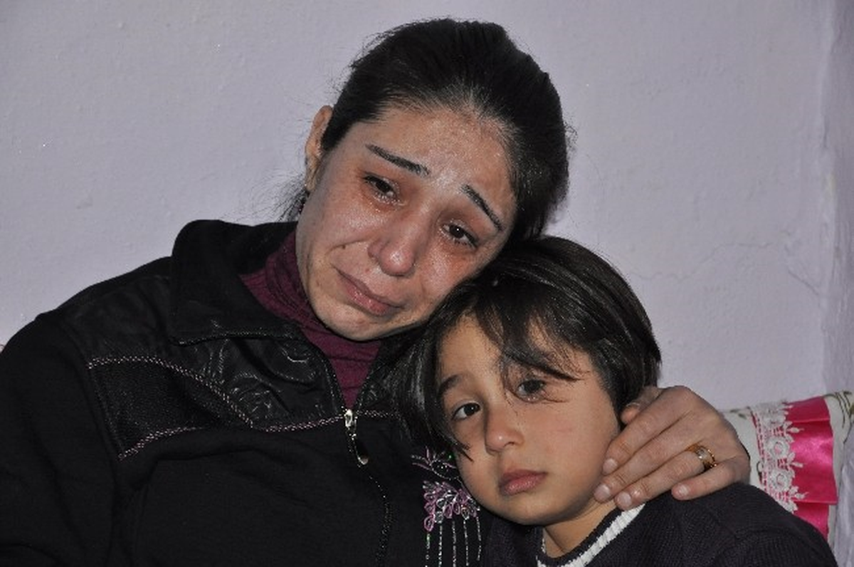 İki Çocuk Annesi Hayırseverlerden Yardım Bekliyor