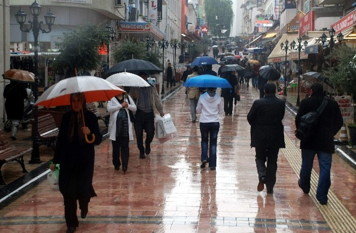 Pazar Günü Aydın\'da Kuvvetli Yağış Bekleniyor