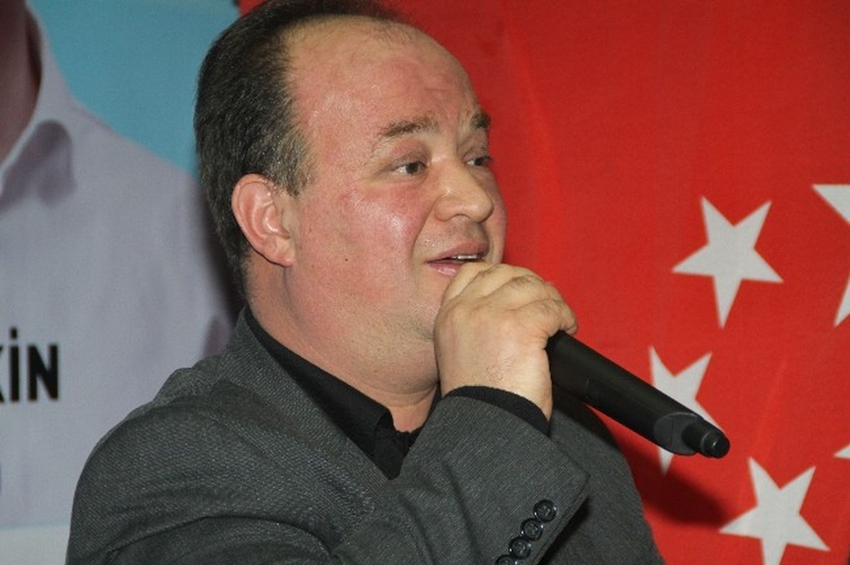 Saadet Partisi Edirne İl Başkanı Ali Demirkıran,"Zincir Dükkanlar Esnafı Mağdur Ediyor"