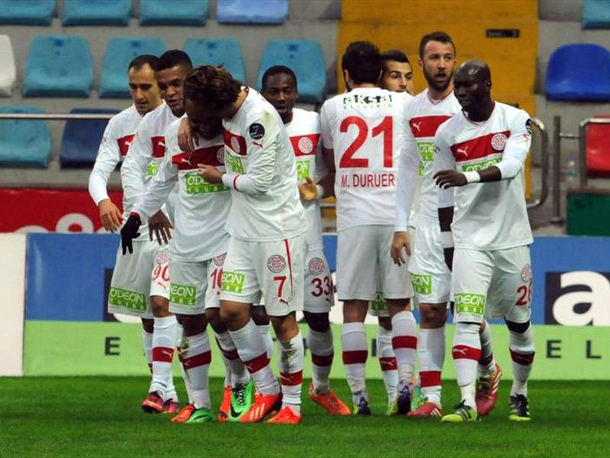 Antalyaspor Kayseri\'de Kazandı: 1-2