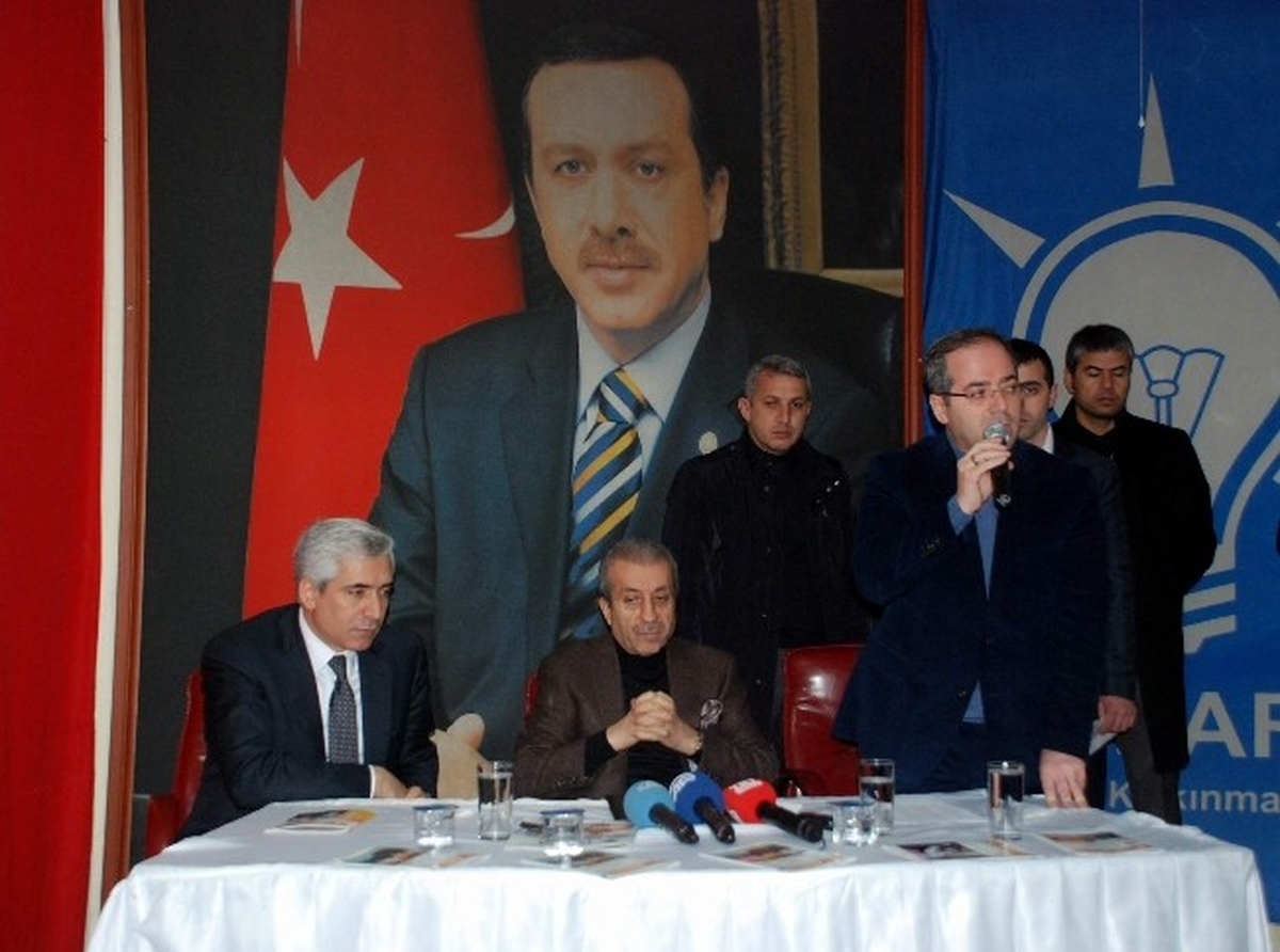 Bakan Eker Diyarbakır\'da