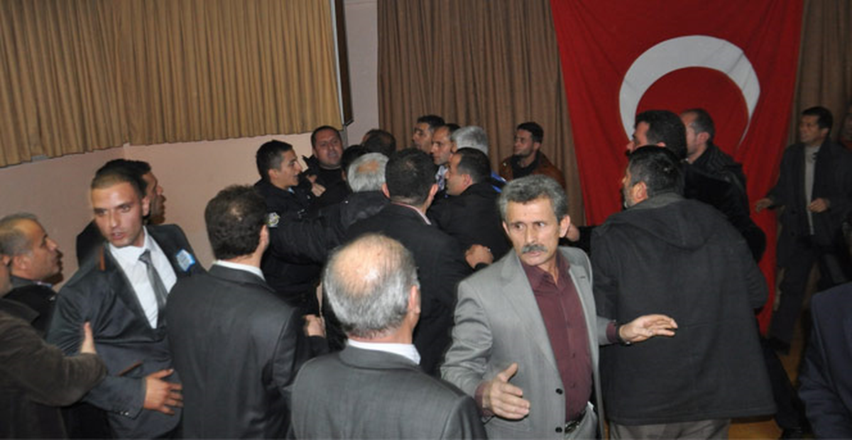 Konya\'da Kooperatif Başkanlık Seçiminde Kavga