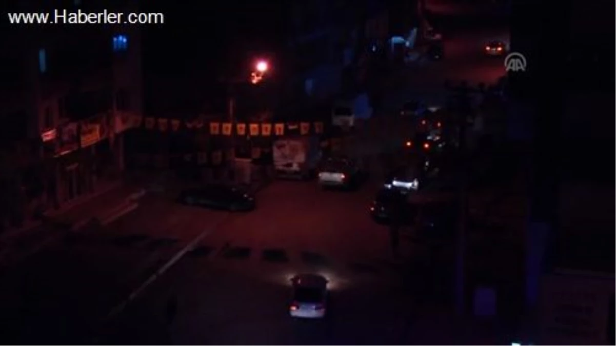 Şırnak\'ta Göstericileri Kovalayan Polis Düşerek Yaralandı