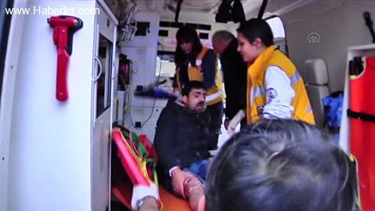 Şişli\'de trafik kazası: 3 yaralı -