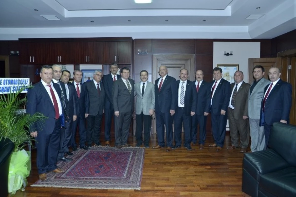 Soförler Odası Yeni Yönetiminden Başkan Ataç\'a Ziyaret