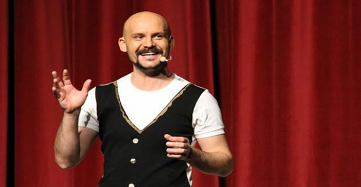 Atalay Demirci, Kilisede Stand Up Yaptı