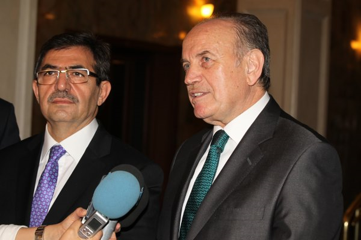 Bakan Güllüce ve Başkan Topbaş\'tan "Fikirtepe" Müjdesi