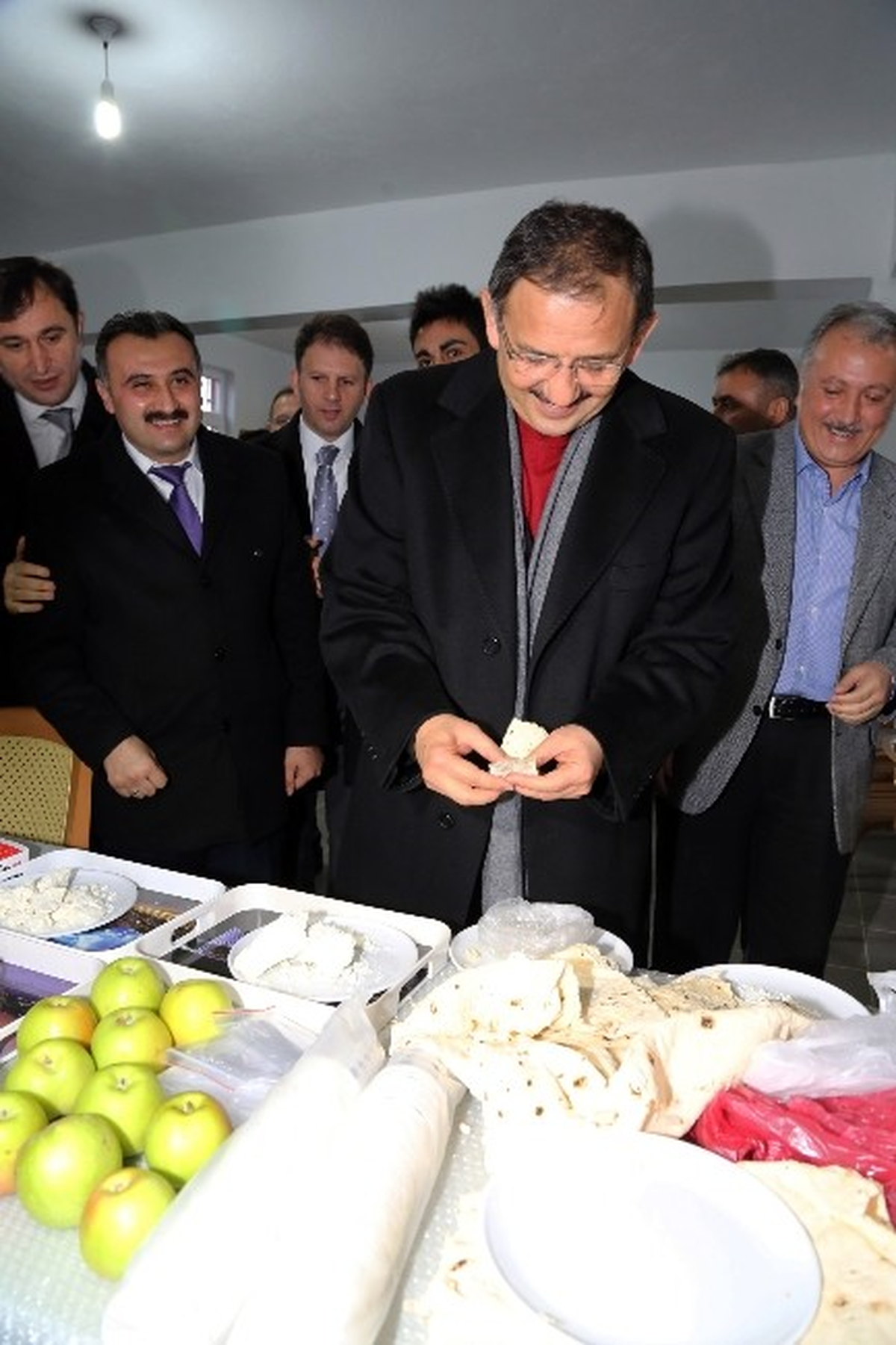 Başkan Özhaseki, Köy Ziyaretlerine Devam Edilor