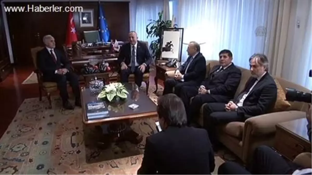 Çavuşoğlu, MÜSİAD Genel Başkanı Olpak\'ı kabul etti -