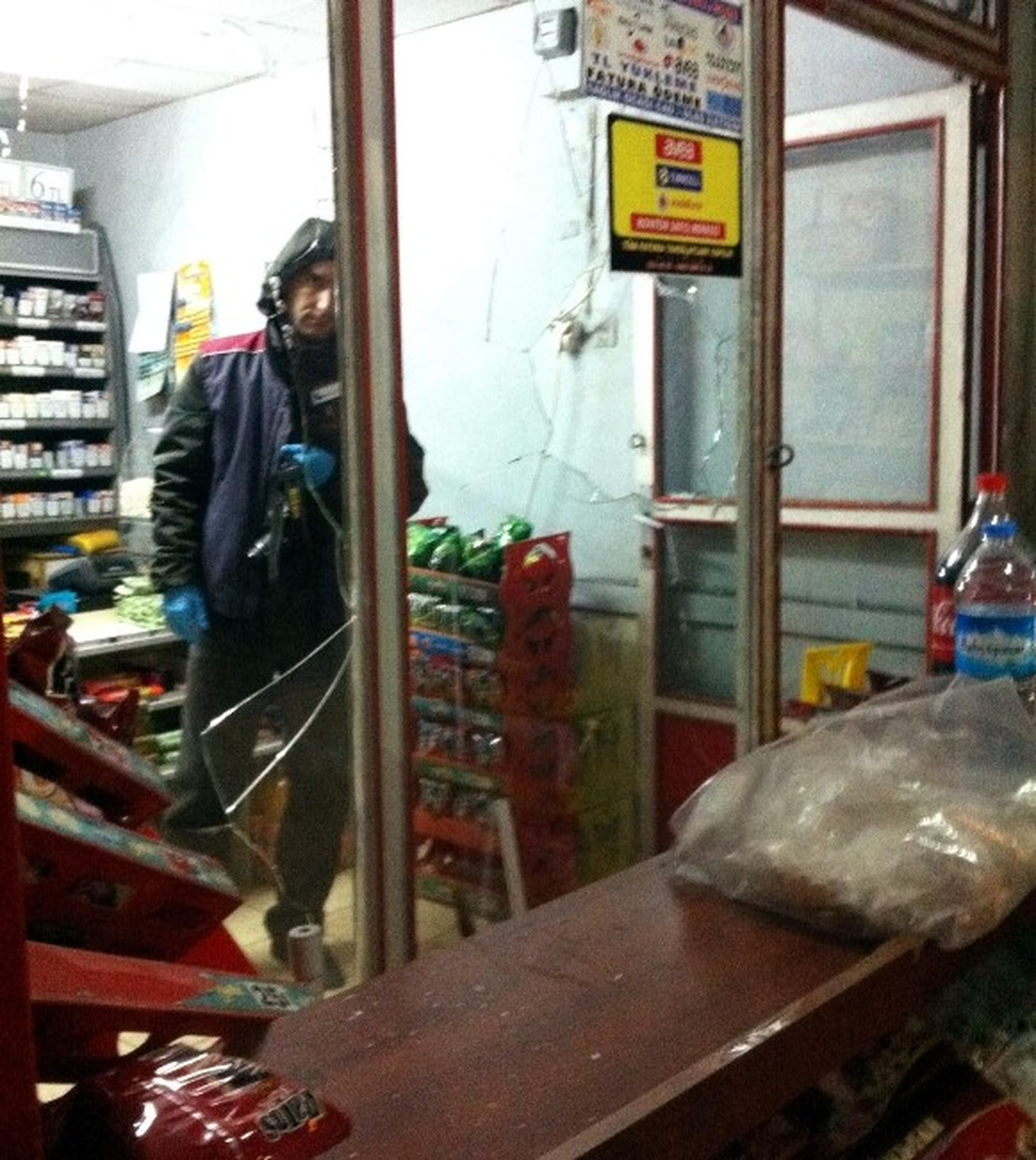 Adıyaman\'da İş Yerini Silahla Bastılar