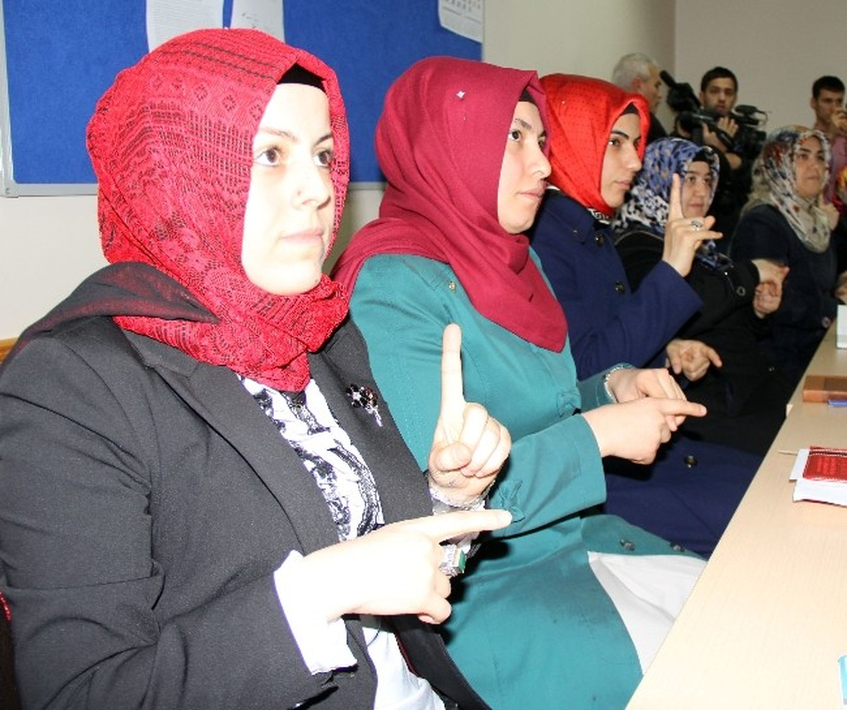 İslam Dinini İşaret Dili ile Öğretecekler