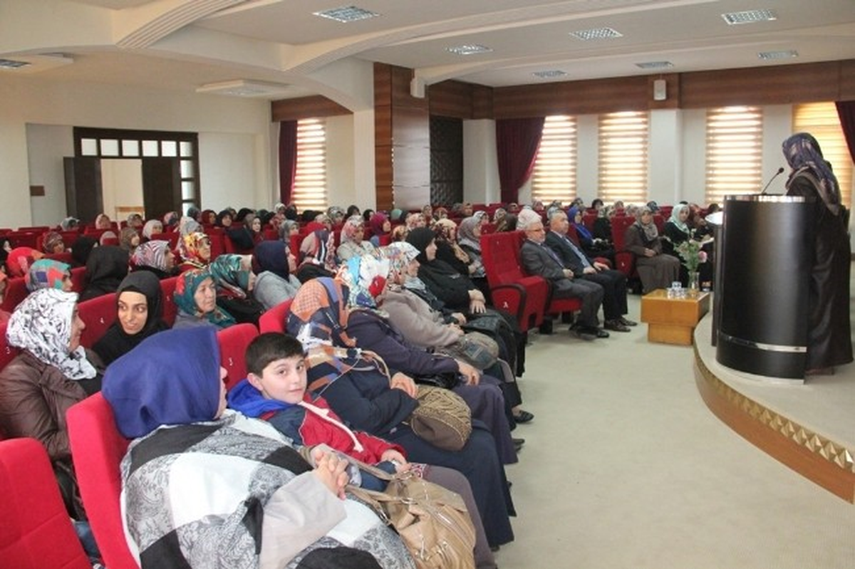 Sakarya Müftülüğünde \'Hayat Yolculuğunda Aile\' Semineri? Düzenlendi