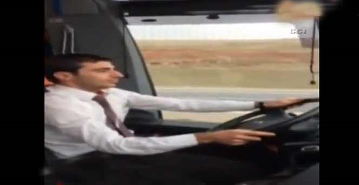 Şehirler Arası Otobüs Şoförünün Tehlikeli Oyunu