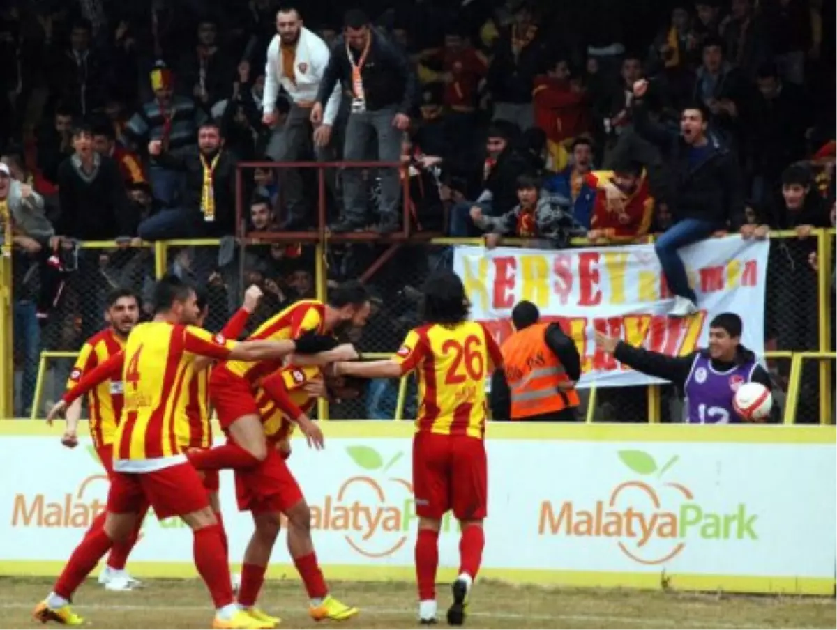 Yeni Malatyaspor\'da Galibiyet Sevinci