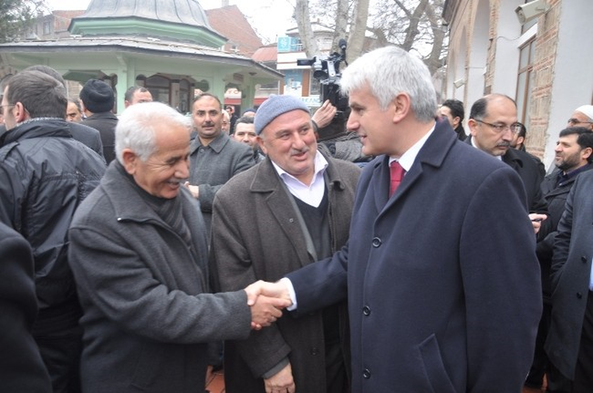AK Parti İnegöl\'de Seçim Startını Dualarla Verdi
