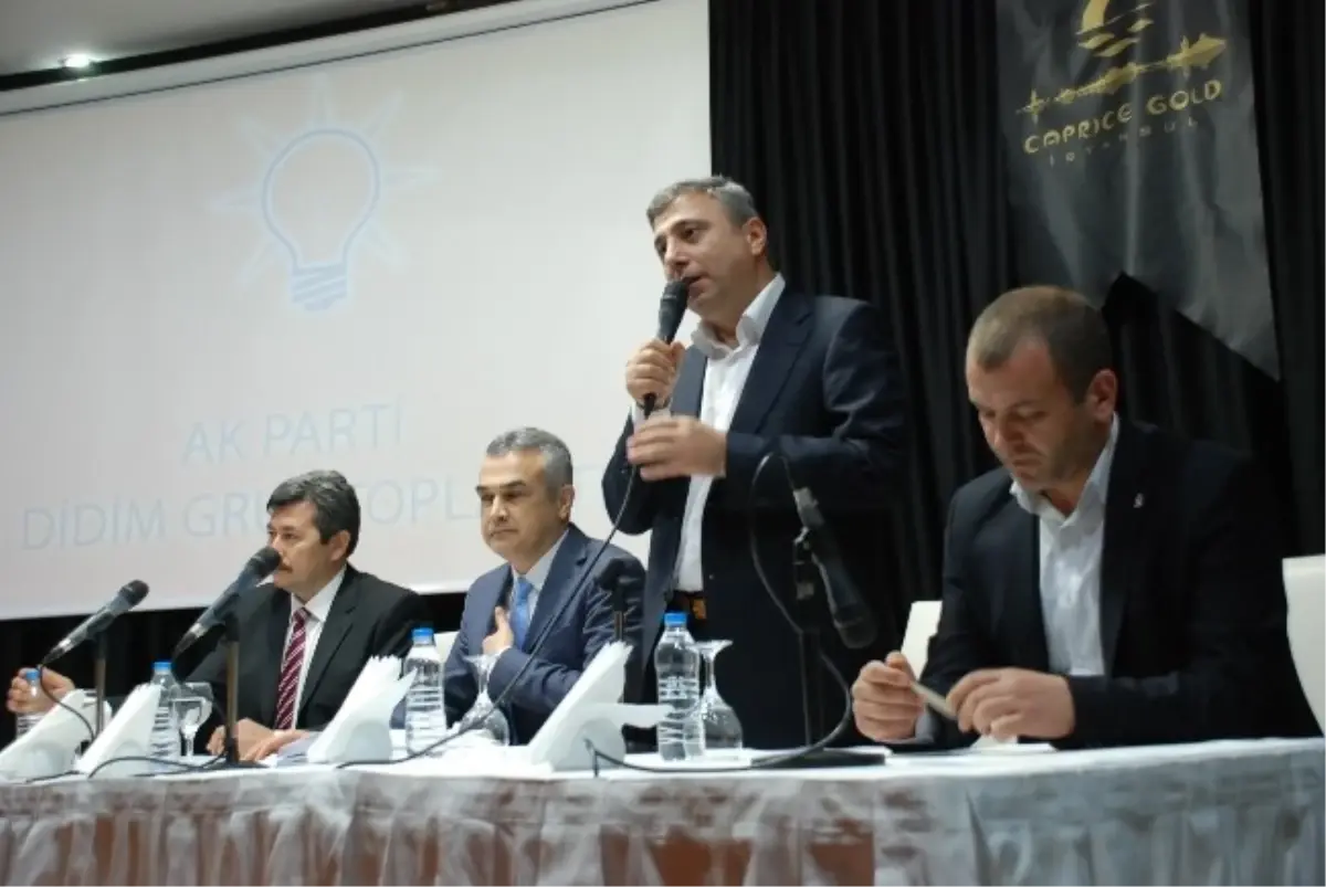 AK Parti\'nin Didim Adayı Döver, Partilileriyle Buluştu