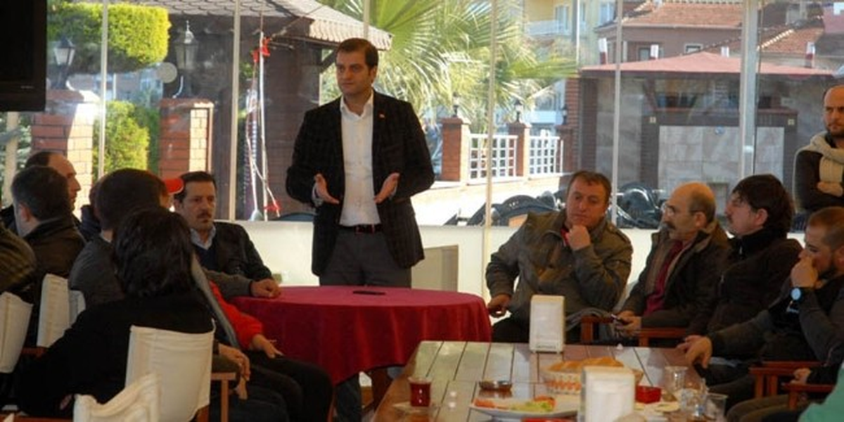 Arif Bayrak\'a Mudanyalı Gençlerden Destek