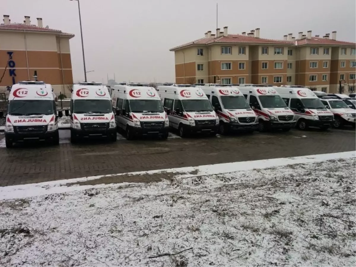 Bakanın Müjdelediği Ambulanslar İllere Dağıtılıyor