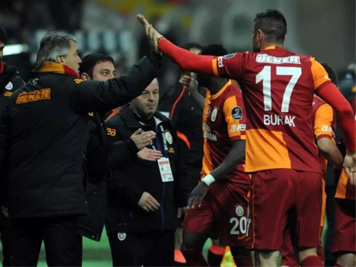 Burak Yılmaz\'a 2 Maç Ceza