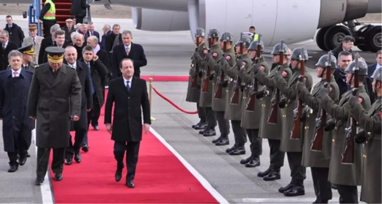 Fransa Cumhurbaşkanı Hollande, İstanbul\'a Geldi