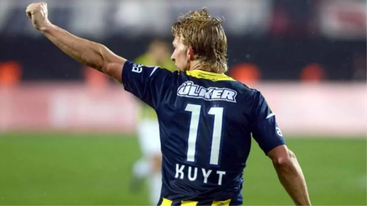 Kuyt Reklam Yıldızı Oldu!