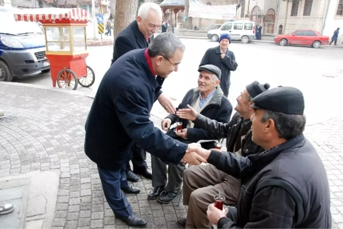 MHP Milletvekili Alim Işık Esnaf Ziyaretinde