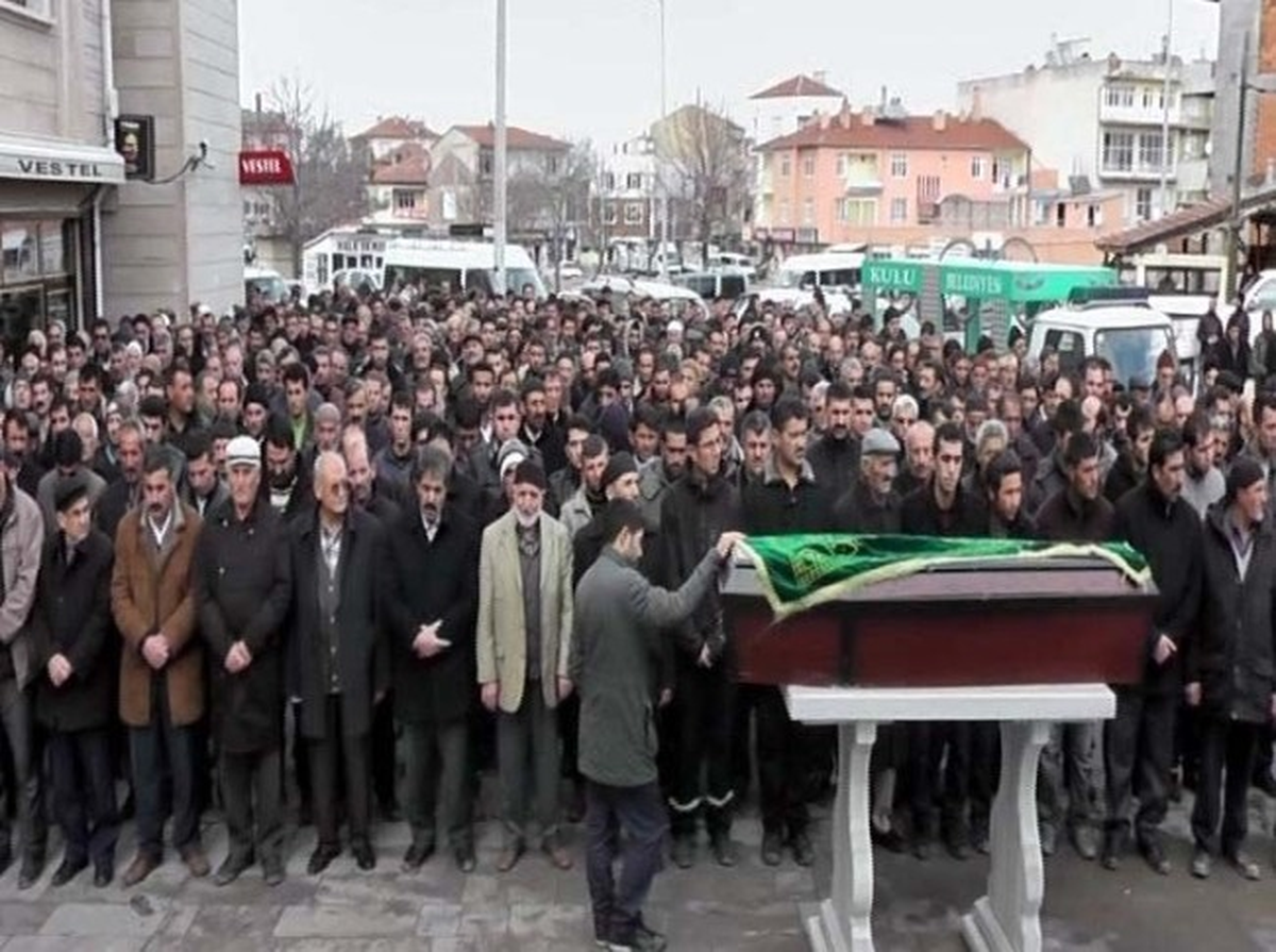 Sivas\'ta Hayatını Kaybeden Muhtar Kulu\'da Toprağa Verildi