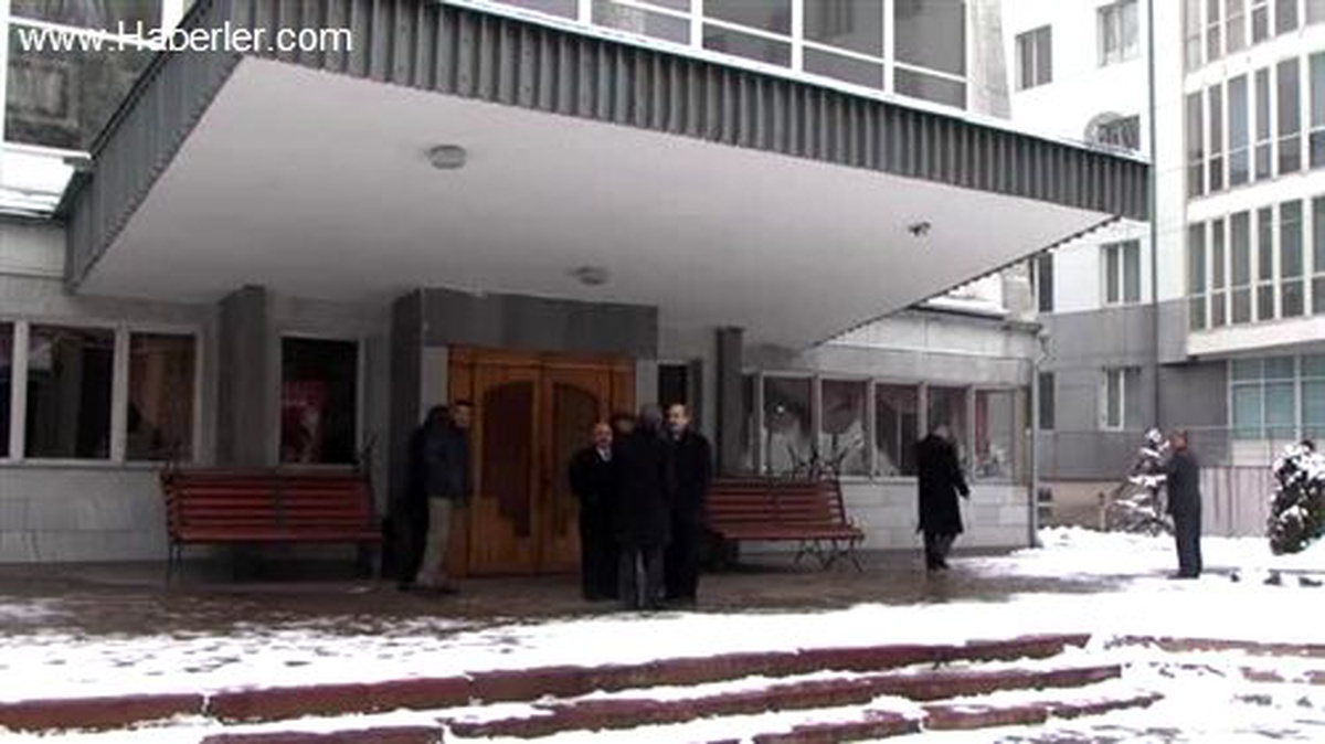 Türk polisinden Kırgızistan\'a destek -