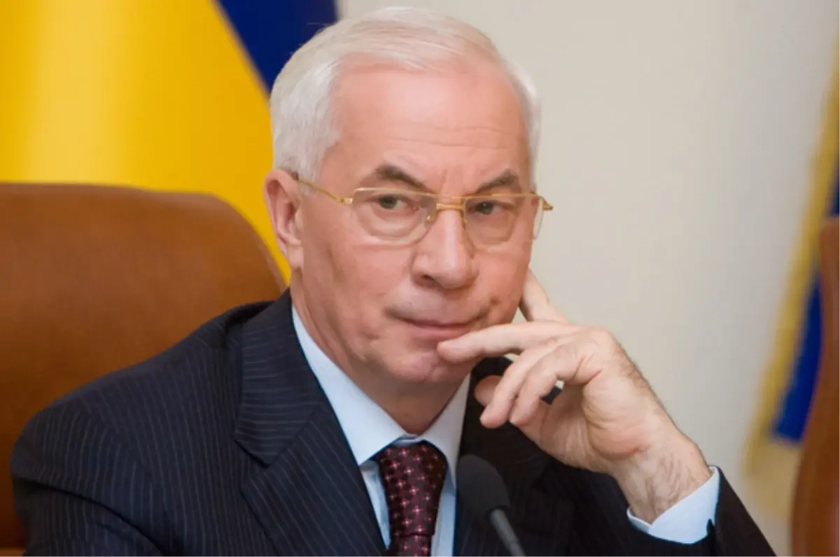 Ukrayna Başbakanı Azarov İstifa Etti