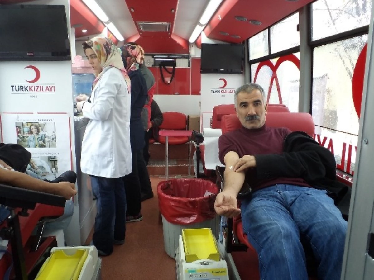 Varto\'da Kan Bağışı