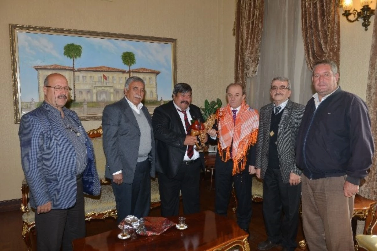 Yörük Türkmen Birliği Federasyonu Yönetiminden Ziyaret
