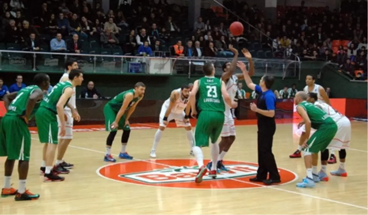 Banvit: 81 Union Olimpija Ljubljana: 65