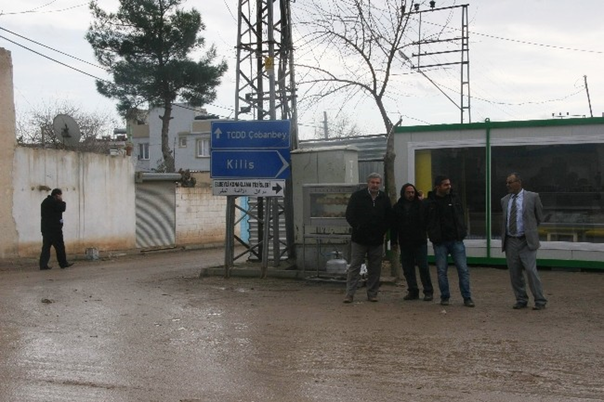 Çatışmalar Nedeniyle Elbeyli İlçesi Diken Üstünde