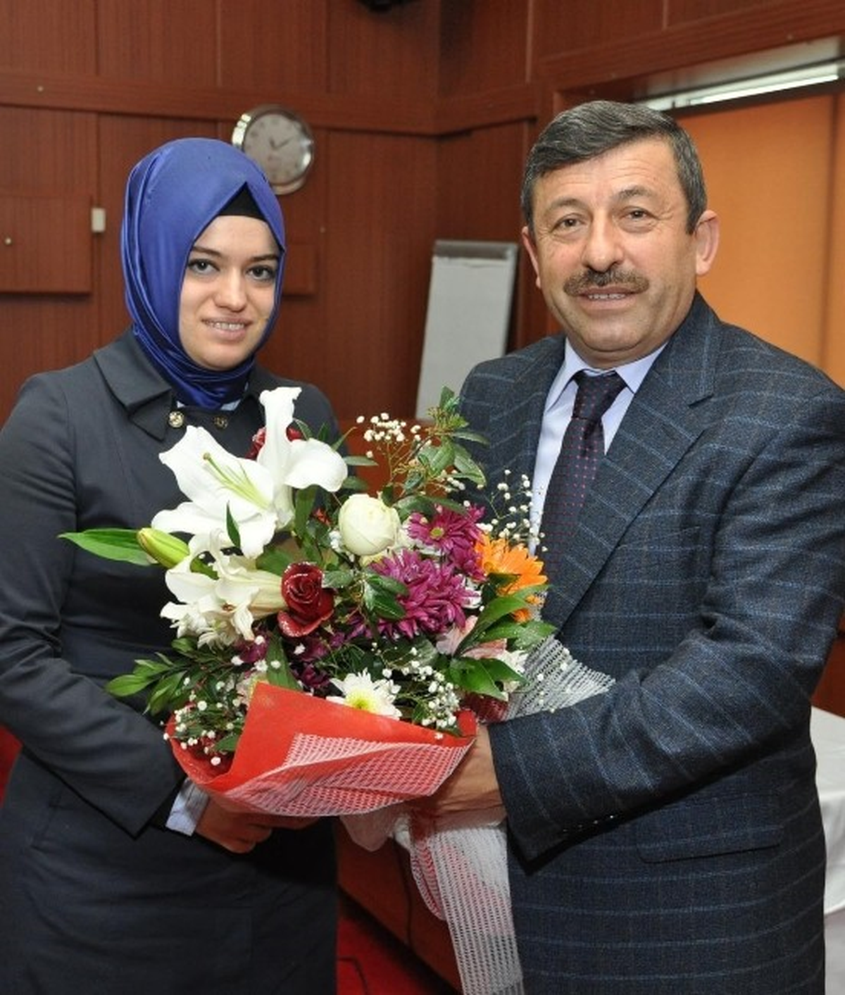 Öğrenciler Başkan Karabacak\'ı Ziyaret Etti
