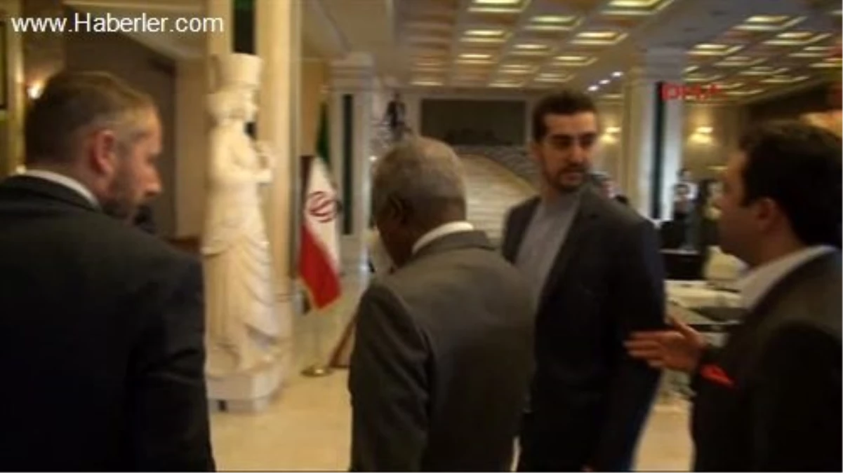 Tahran\'da Kofi Annan Sürprizi
