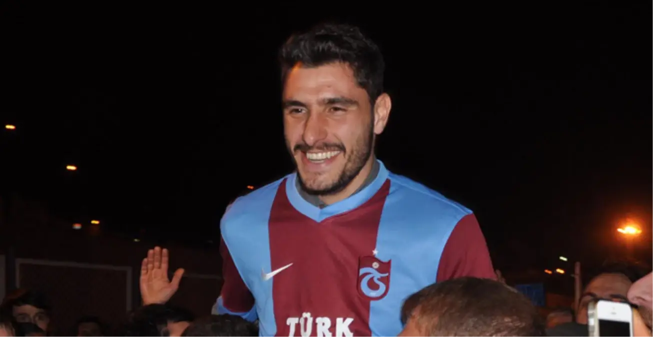 Trabzonspor\'da Özer Hurmacı Sağlık Kontrolünden Geçti