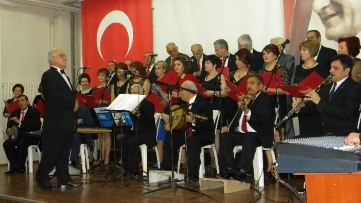 Uzunköprü Musiki Derneğinden 2014 Konseri