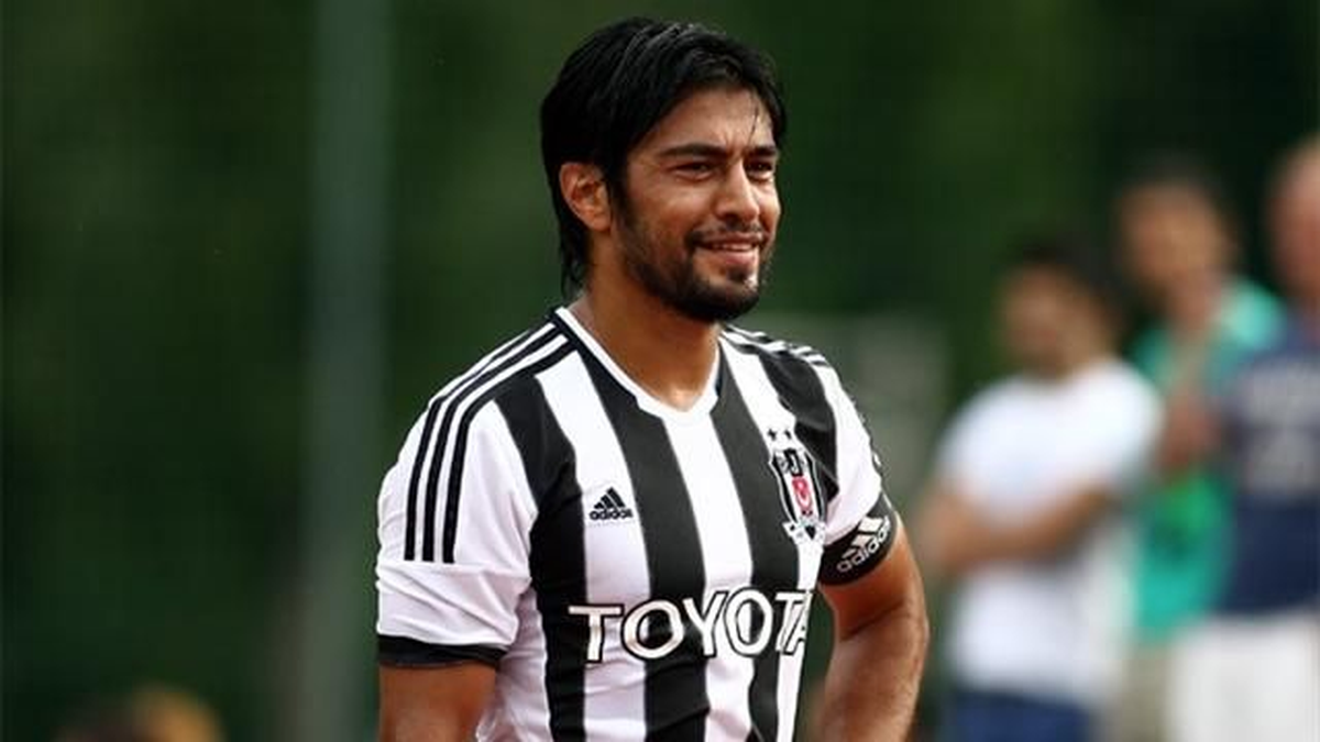 Beşiktaş, İbrahim Toraman\'ın Kalmasından Yana