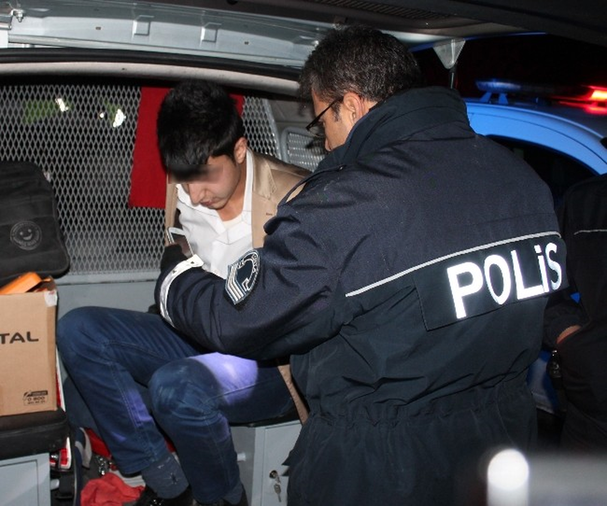 Ehliyetsiz Sürücü Kovalamaca Sonucu Yakalandı