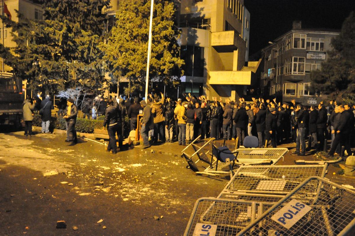 Esenyurt\'taki Olayla İlgili 5 Kişi Tutuklandı