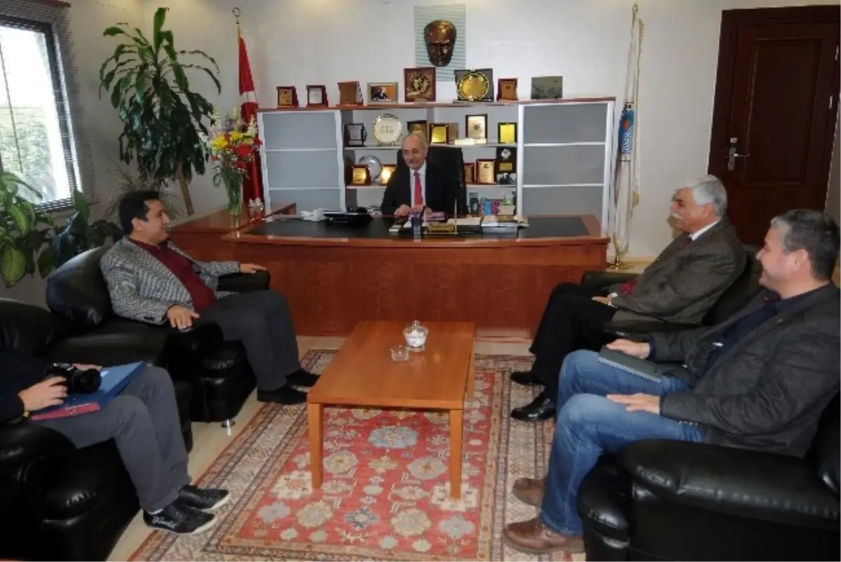 Makine Mühendisleri Odasından Başkan Genç\'e Ziyaret