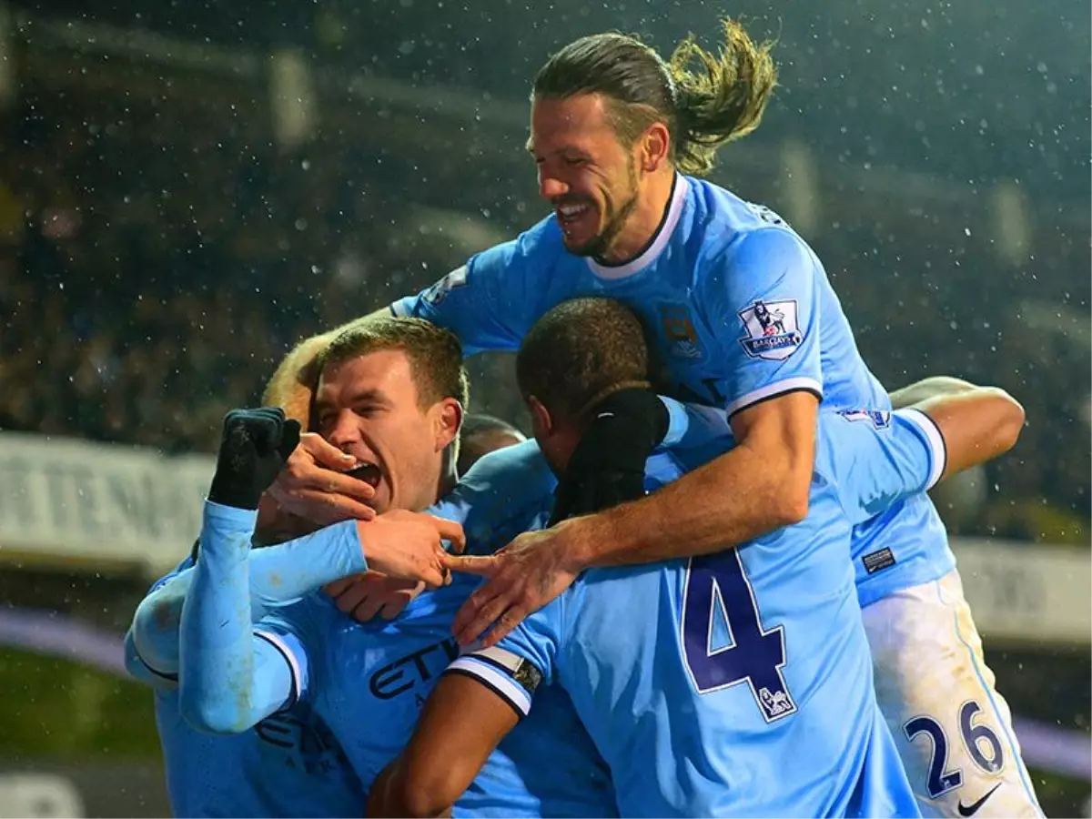 Manchester City, Tottenham\'a Fark Attı: 1-5