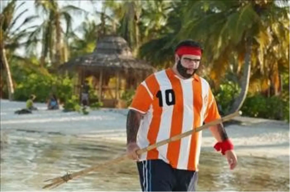 Recep İvedik 4\'e Tropik Afiş