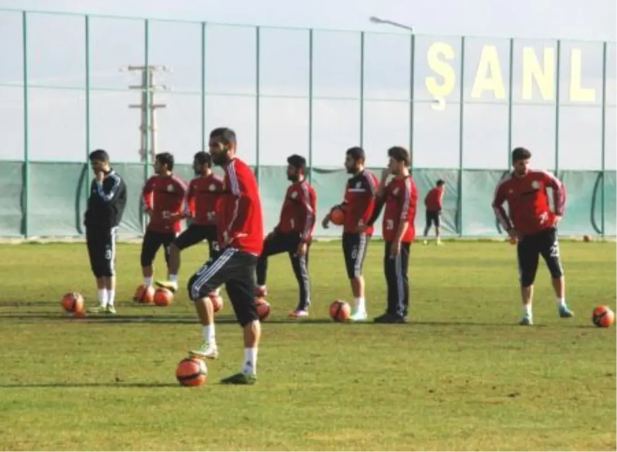 Şanlıurfaspor'da İstanbul Büyükşehir Belediyespor Maçı Hazırlıkları
