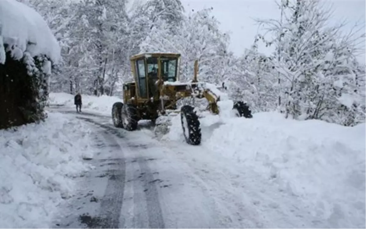 Tunceli\'de 22 Köy Yolu Kapandı