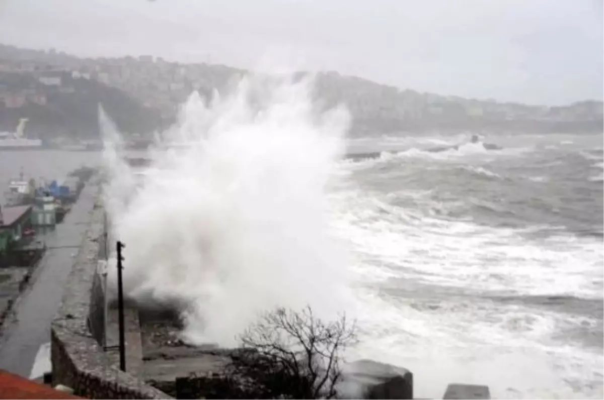 Zonguldak\'ta Şiddetli Rüzgar