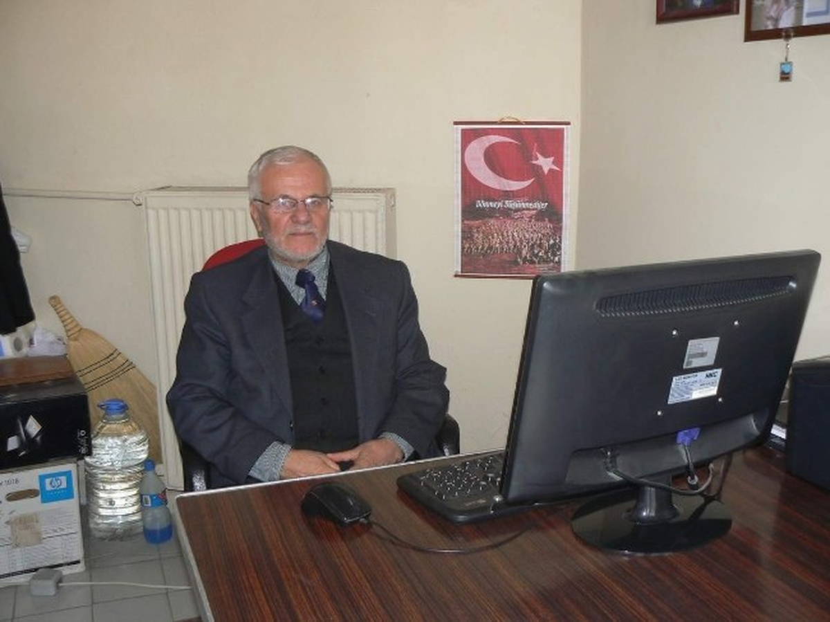 33 Yıllık Efsane Muhtar \'Devam\' Dedi