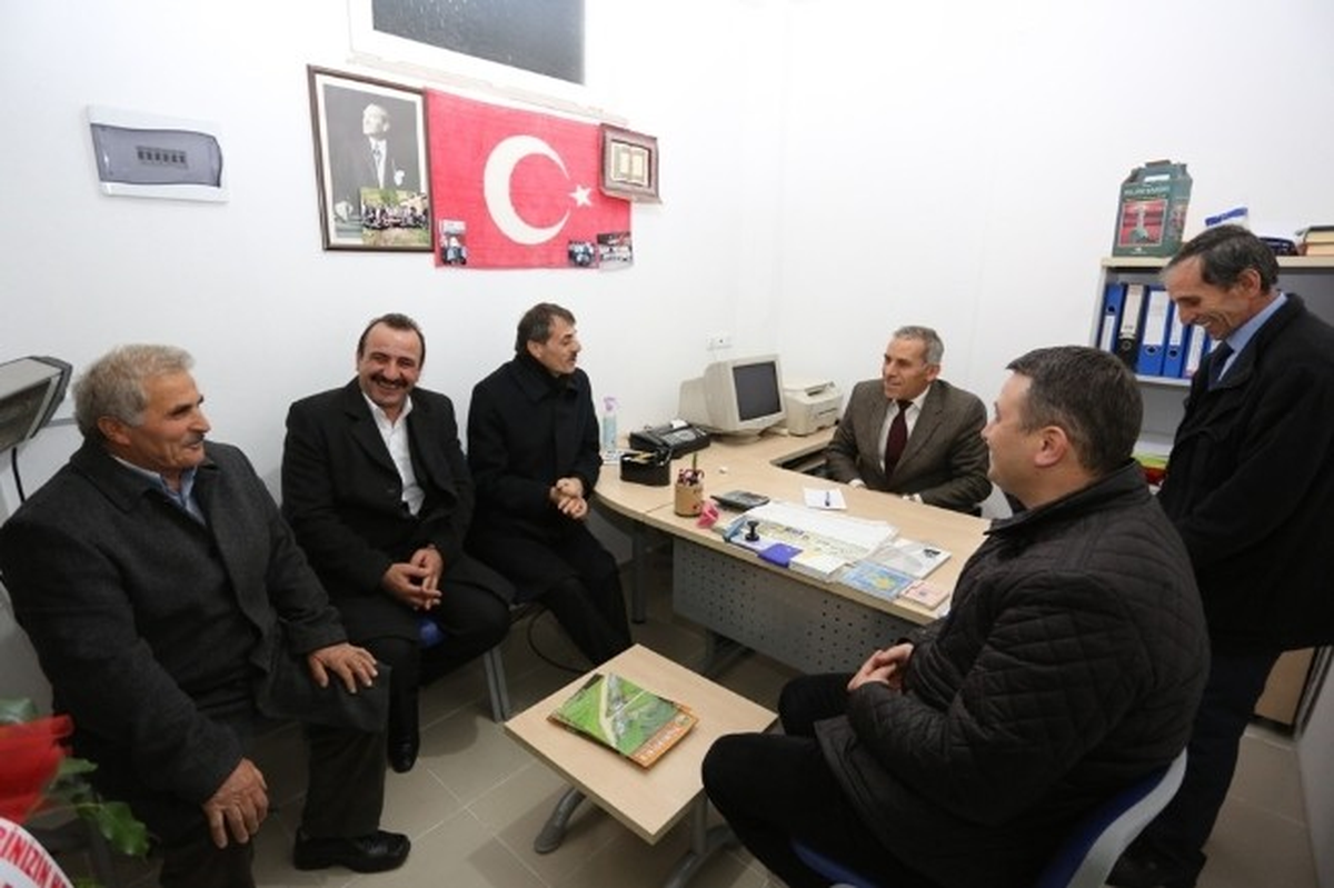 Başkan Alemdar Gümüşhane Esenler Köyü Derneğini Ziyaret Etti