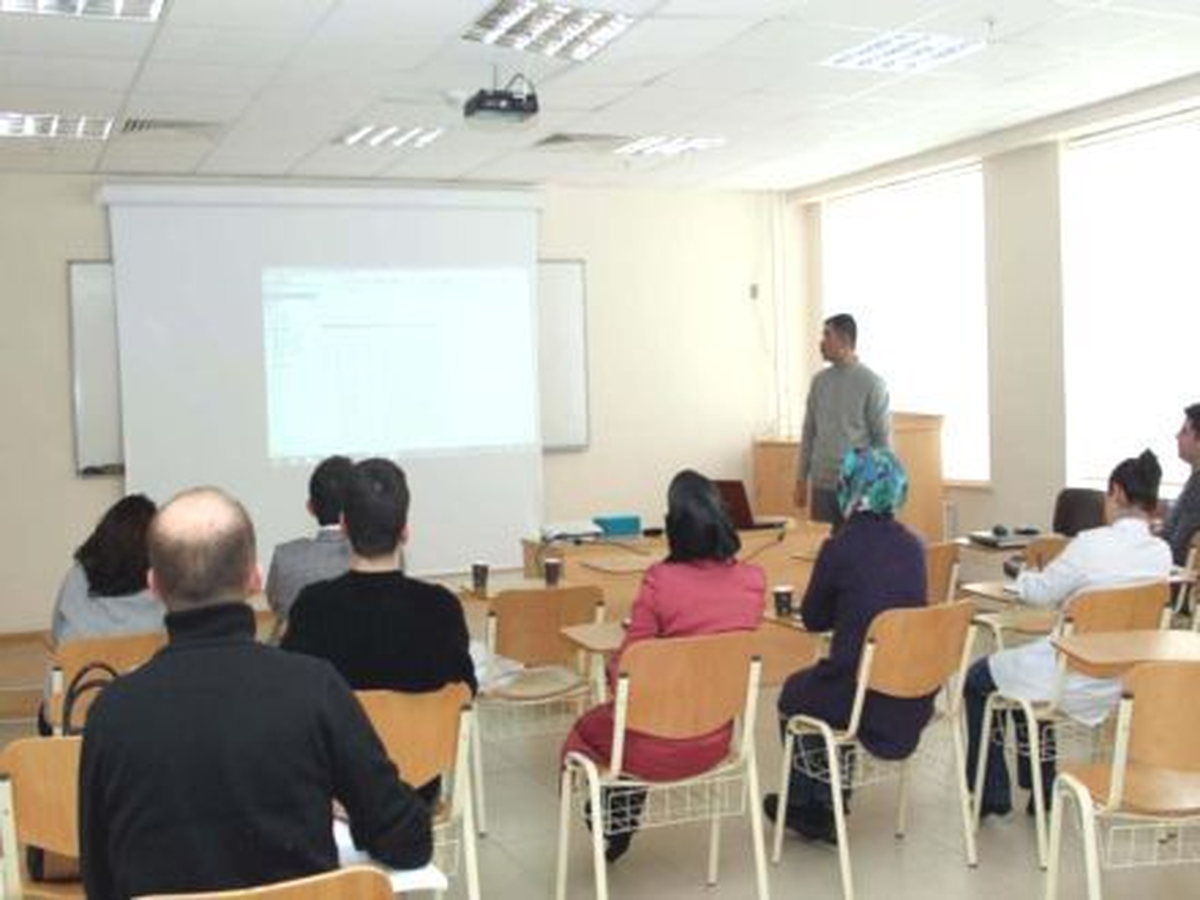 Beü\'de Eğitim Seminerleri Devam Ediyor